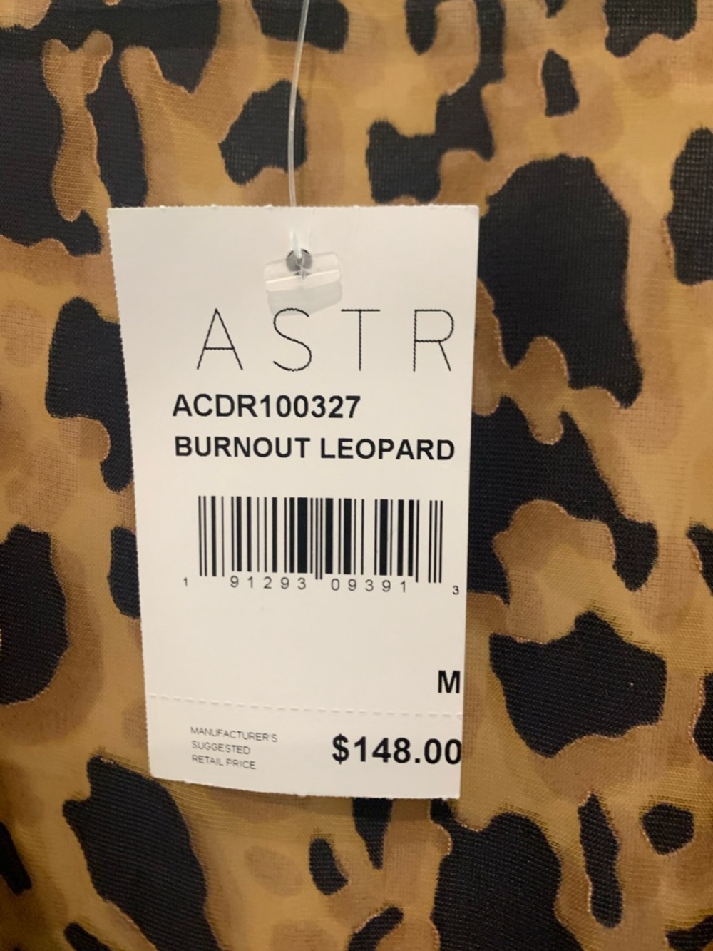 Astr Leopard Print V-Neck Mini Dress - Tan & Black - Picture 4 of 6
